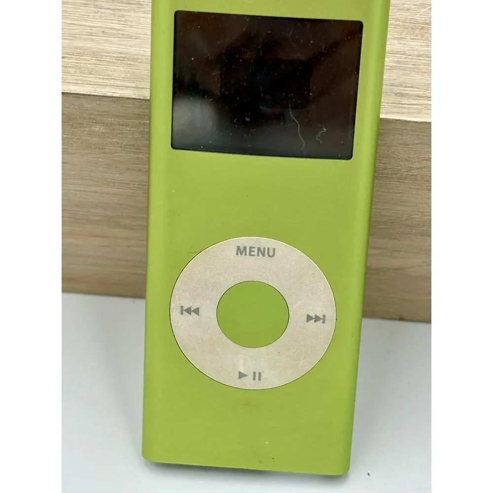 Apple iPod Nano 2nd Generation Green 8 GB A1320 NOT WORKING-Parts ONLY